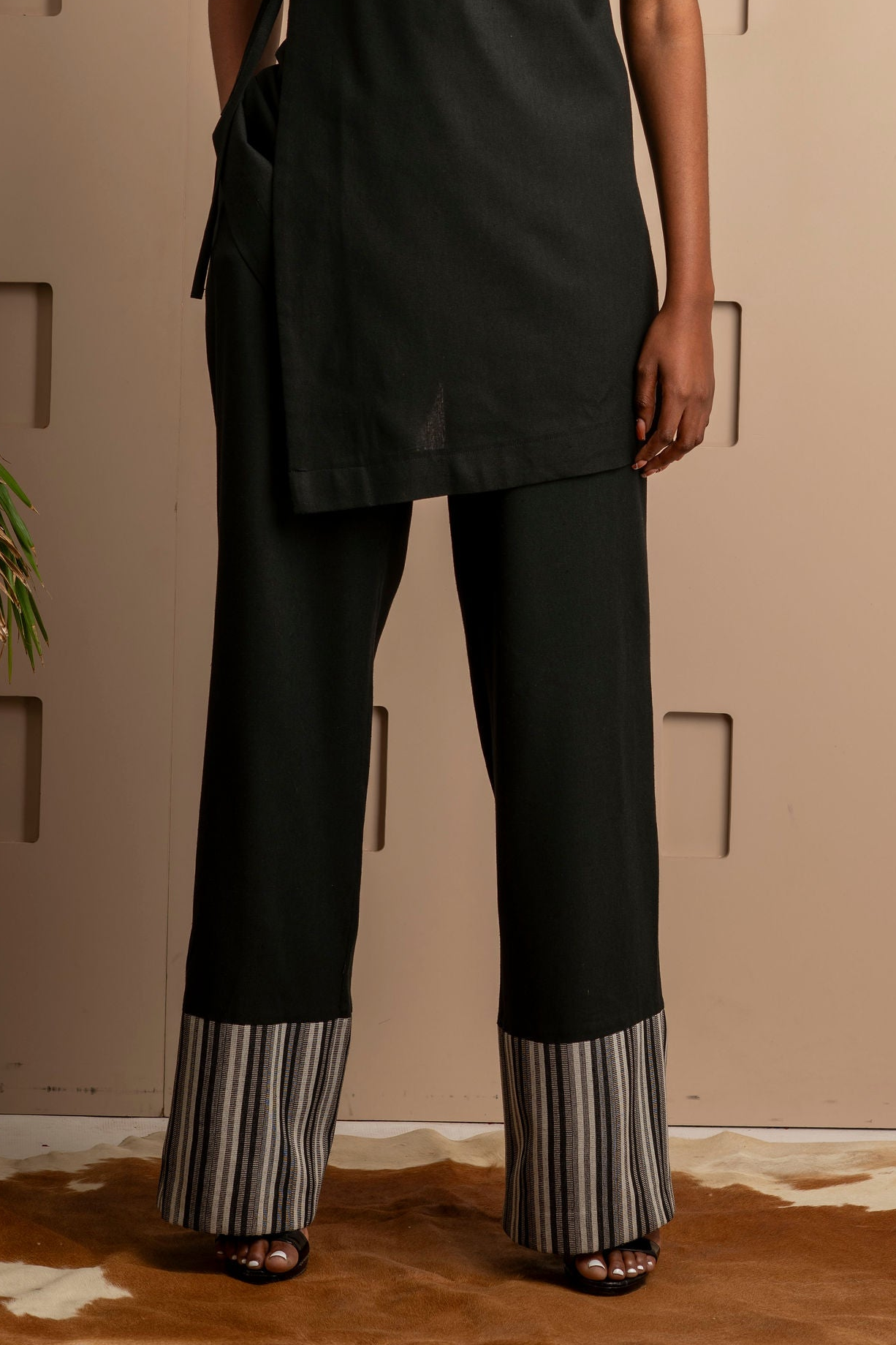 Wide-Leg Linen Trousers with Lepe Cotton Trim